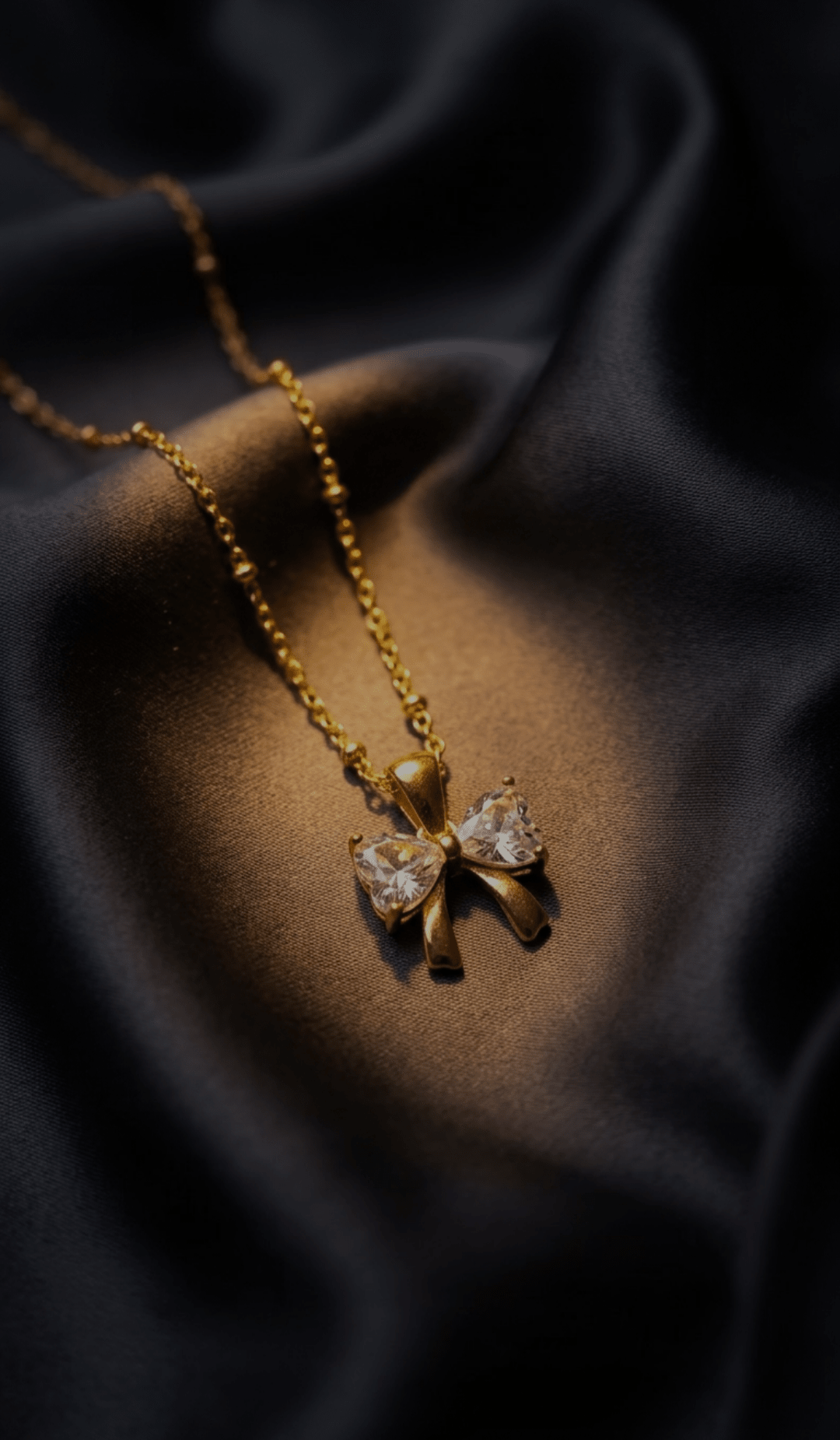 Crystal Bow Pendant Necklace | 18K PVD Gold - Plated Stainless Steel - ZI FASHION
