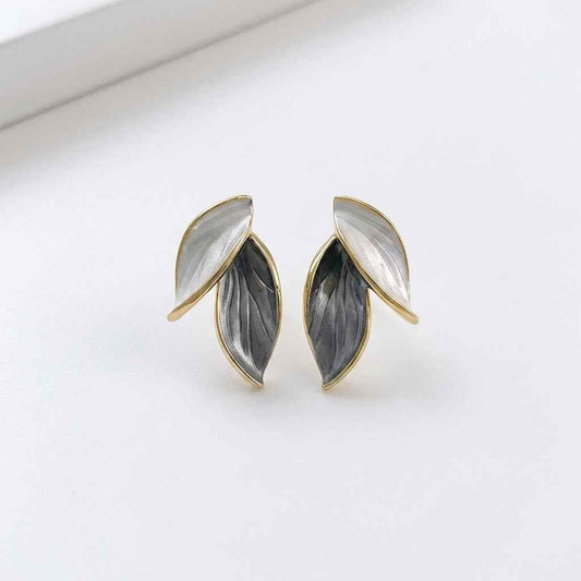 Grey & White Leaf Stud Earrings - ZI FASHION